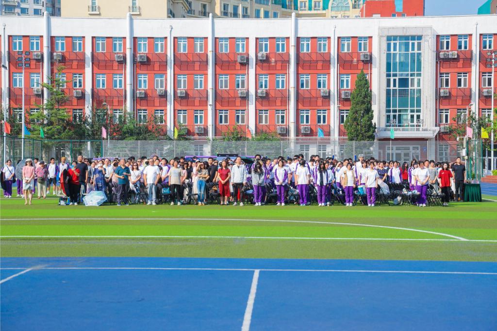 5 liters National flag Playing and singing National Anthem (2)